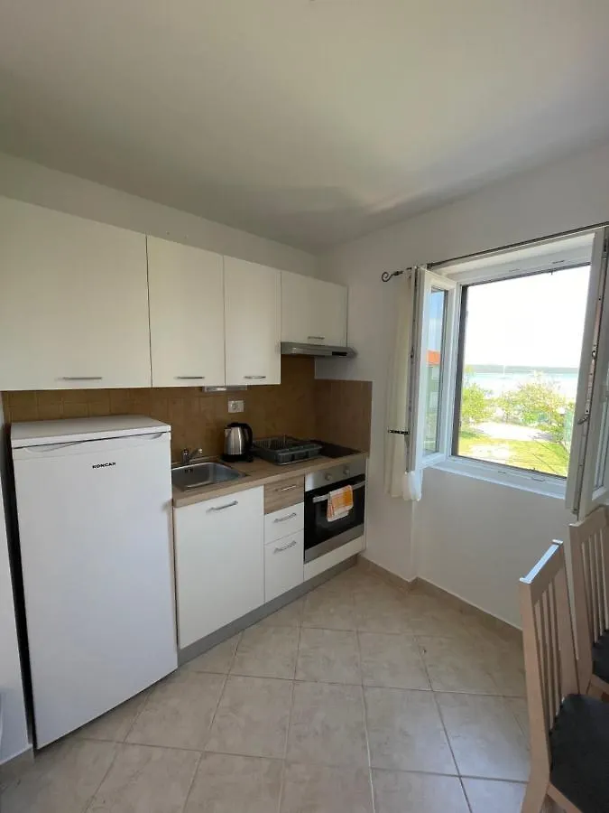 Oaza Apartment Nerezine 0*,  Croatia
