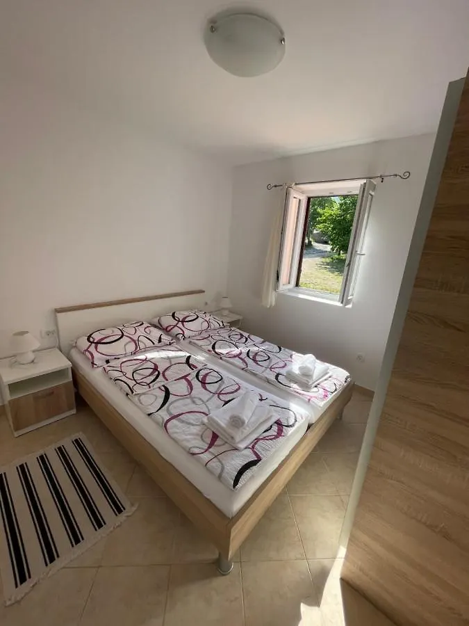 Oaza Apartment Nerezine